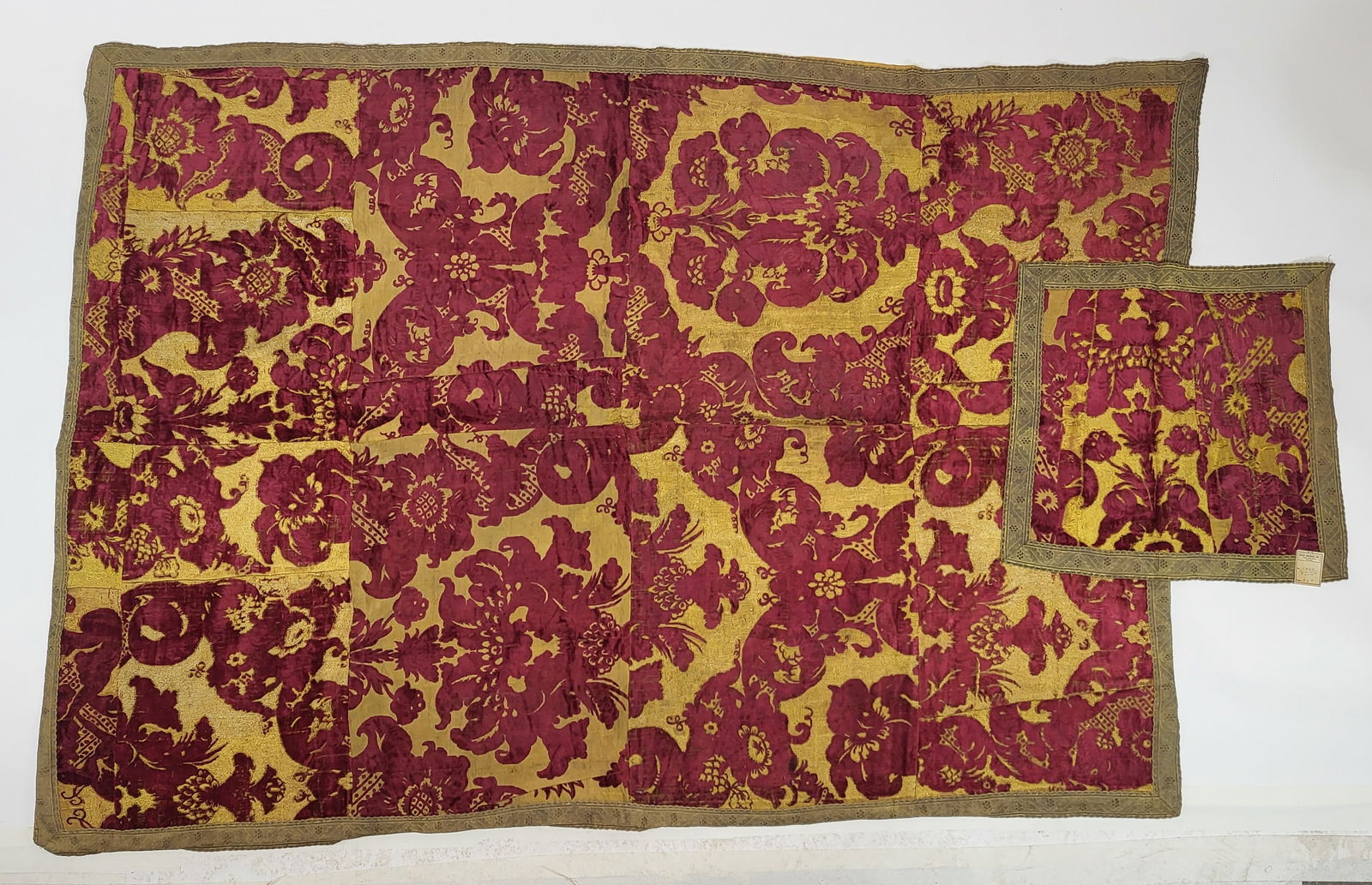 2 18th/19th C. French/Italian Silk Velvet Hangings (1 of 18)