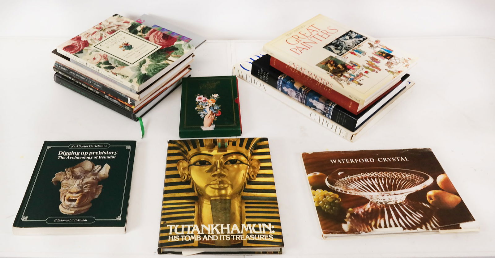 Collection of Hardcover Art Books (12) (1 of 11)