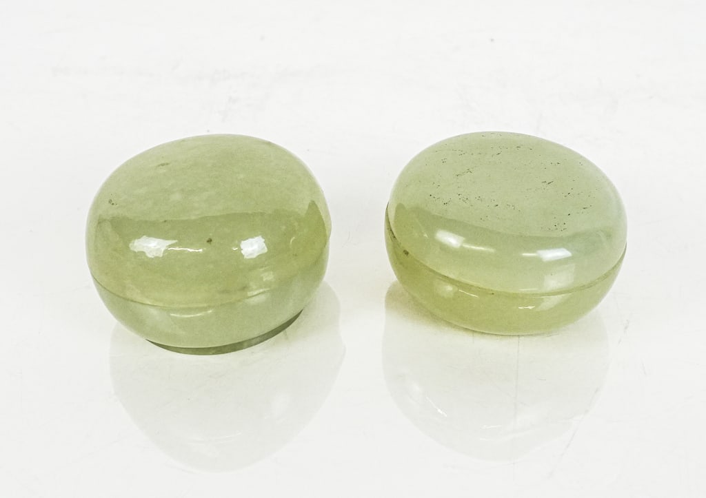 Chinese Pair of White Jade Boxes (1 of 8)