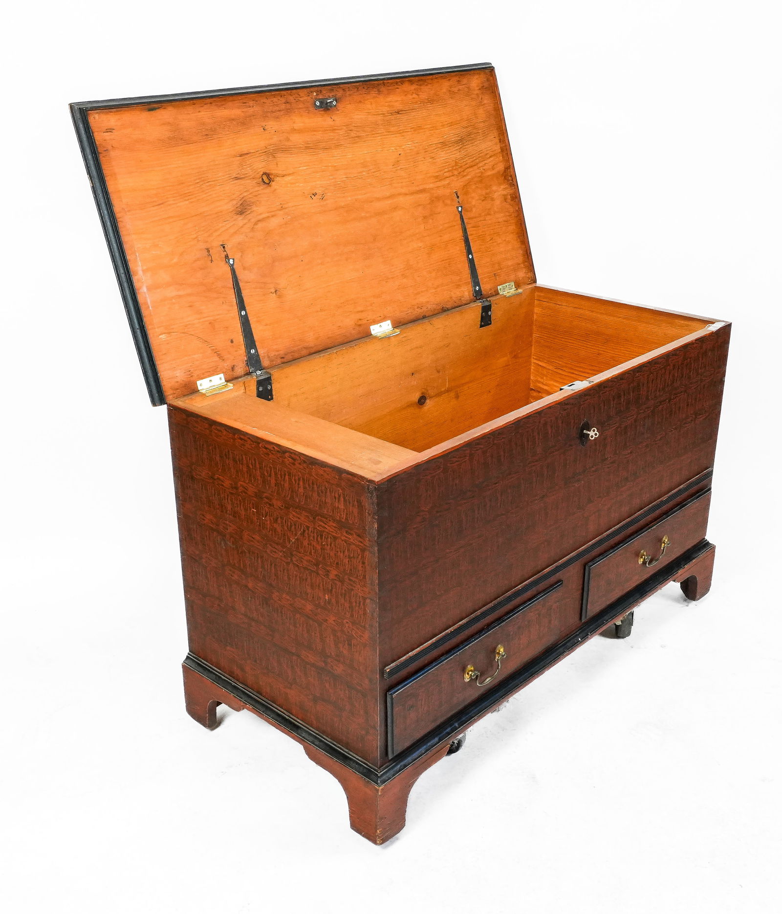 American Sponge-Painted Hinged-Top Blanket Chest (1 of 8)