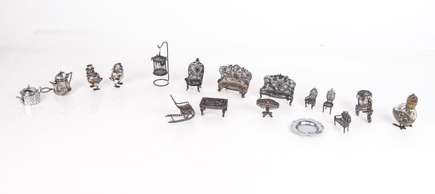 Collection of Silver, Plate and Metal Accessories,