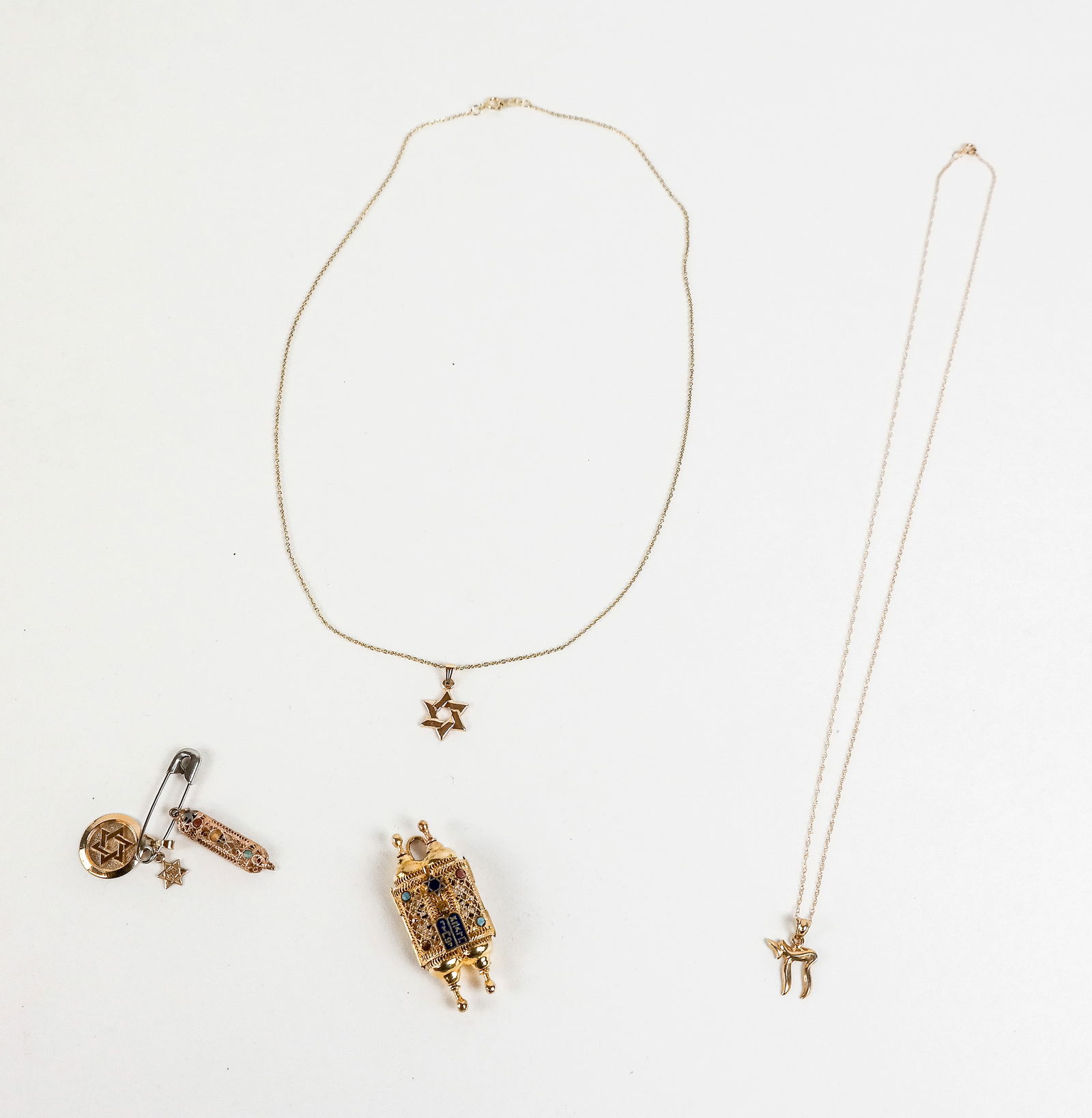 14K Gold Judaica Items, 6 (1 of 15)