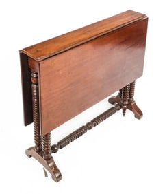 American Sheraton Mahogany Drop-Leaf Table