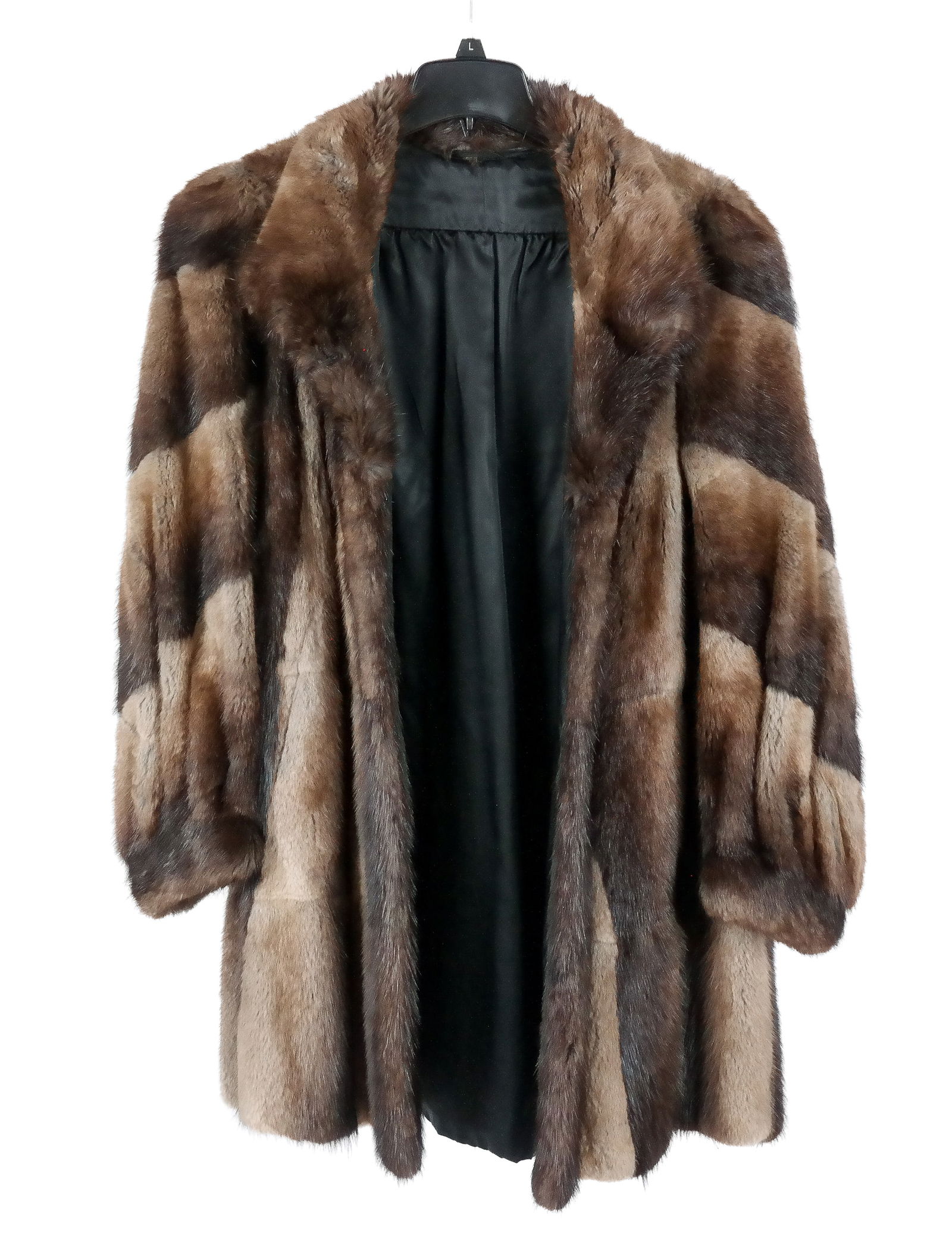 Muskrat Fur Coat (1 of 10)