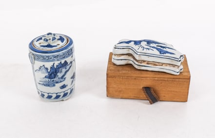 Chinese Qing Dynasty Porcelain Censor and a Box