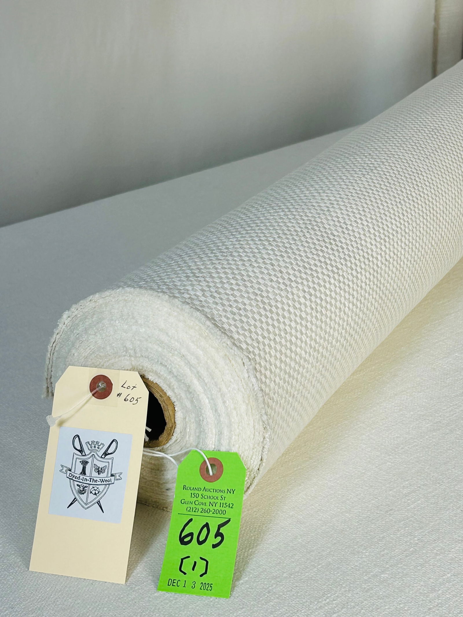 Dedar's Off-White Linen Blended Upholstery Fabric: 13 yards of Dedar's basketweave texture called "Aut Aut", in "Bianco", # 09. The composition is 21% linen, 65% viscose, and 10% cotton poly. At 57 1/2" wide, one gets great value. Best for upholstery.