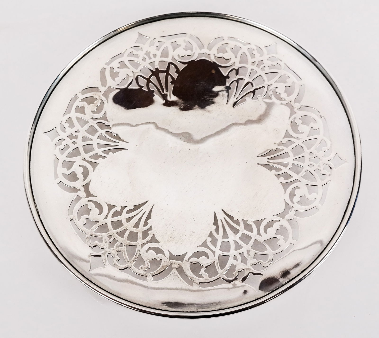 Gorham Art Nouveau Sterling Silver Patent: Gorham art nouveau sterling silver pierced patent, 1913, marks to reverse. [5.5ozt. 8.5" Diameter]. Overall condition is good.