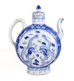 Chinese Porcelain Teapot