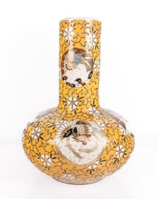 Japanese Satsuma Gourd Vase with Phoenixes