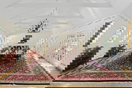 Antique Tabriz / Saber palatial Rug