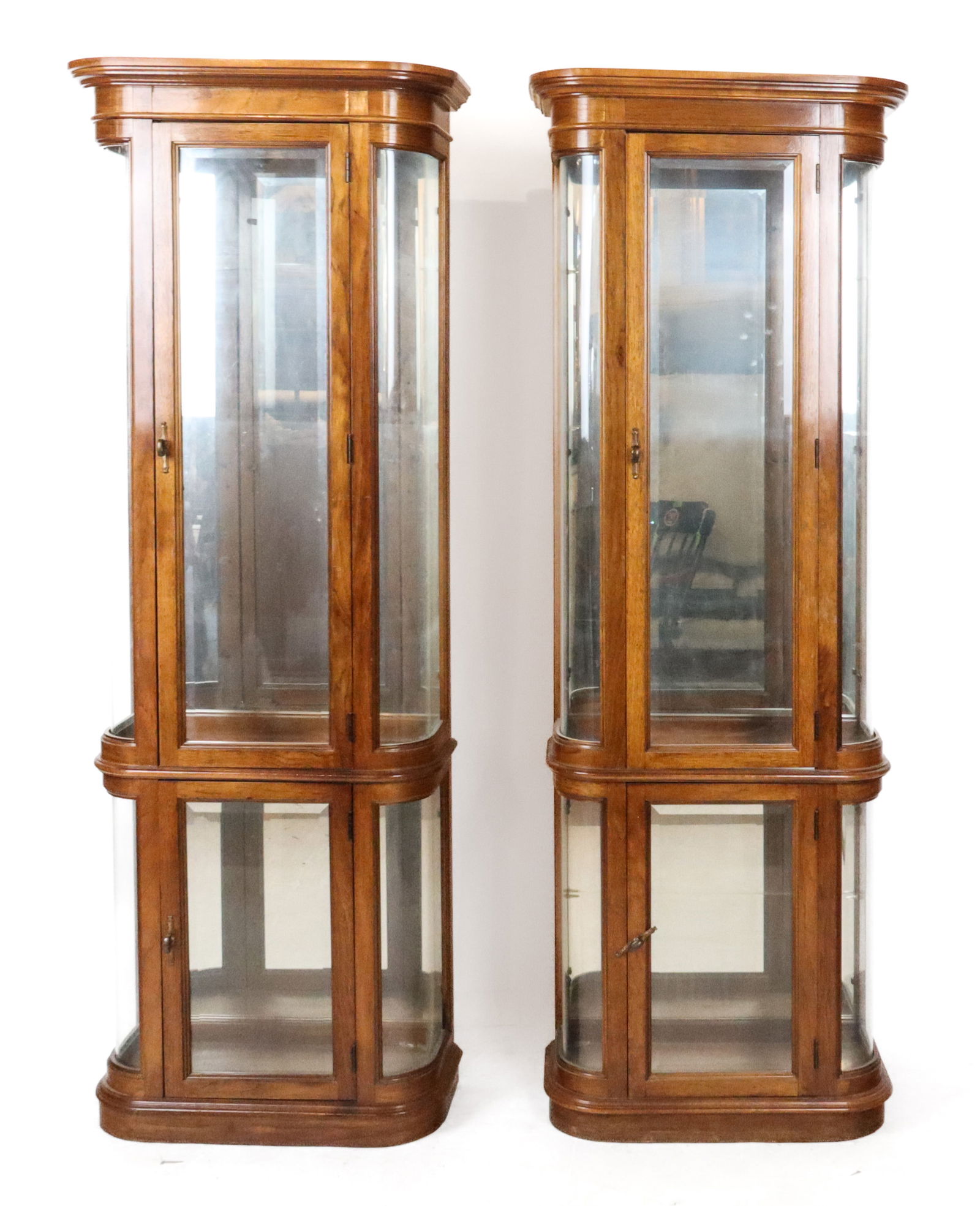 Pair of Oak Two-Tier Vitrine Cabinets (1 of 14)