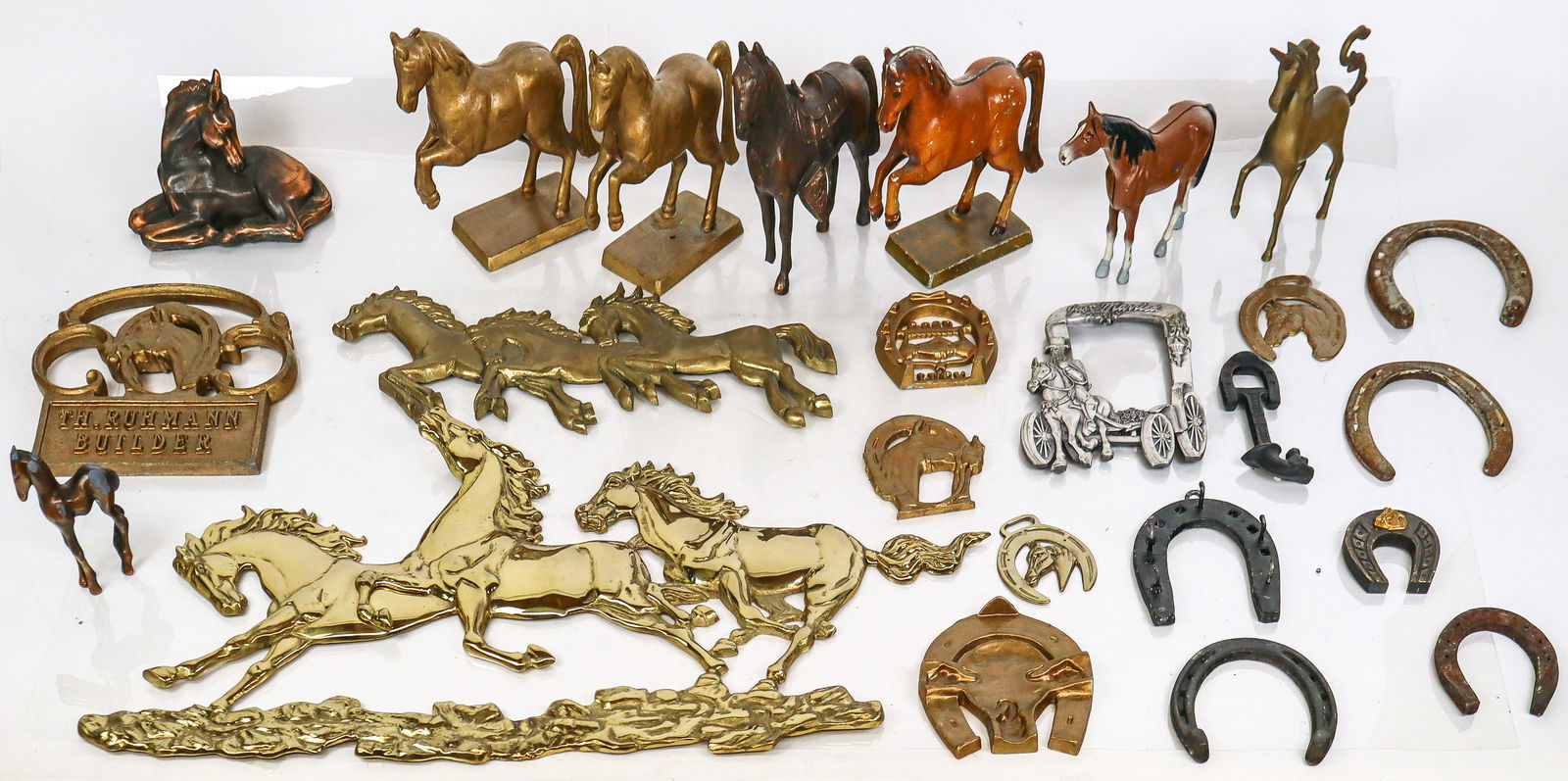 Large Group of Equine and Equestrian Articles, 23 (1 of 14)