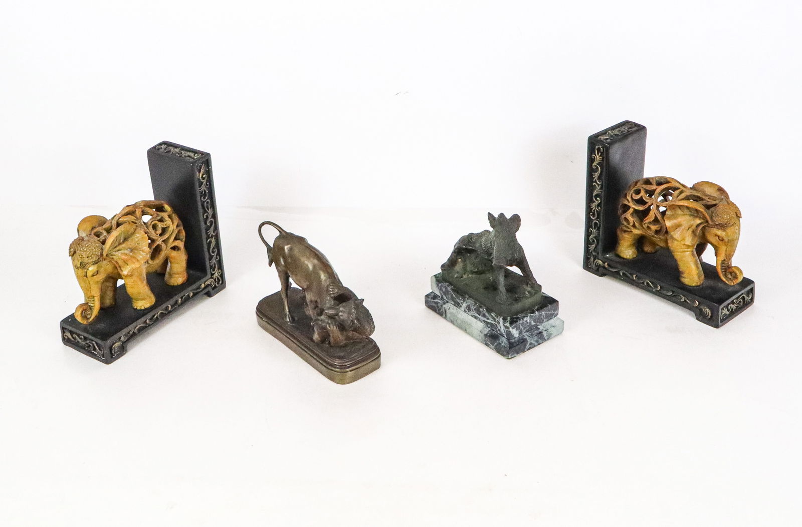 Group of 4 Desk Articles (1 of 13)