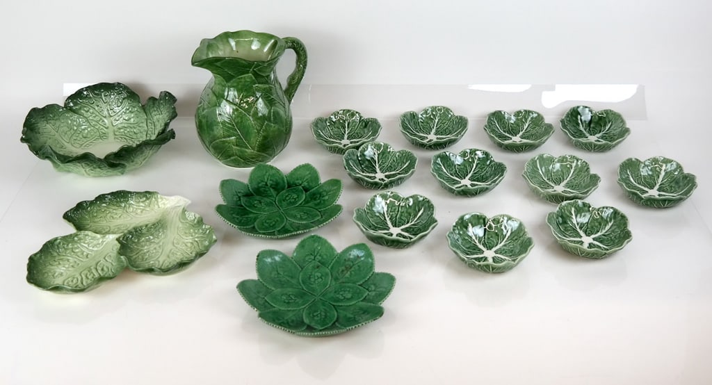 Paris Royal Et Al Group of Majolica Serving Pieces (1 of 20)