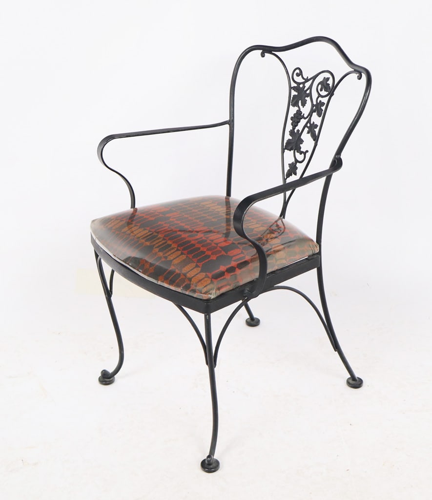 Iron and Grape Decorated Outdoor Dining Set, 5 - 15