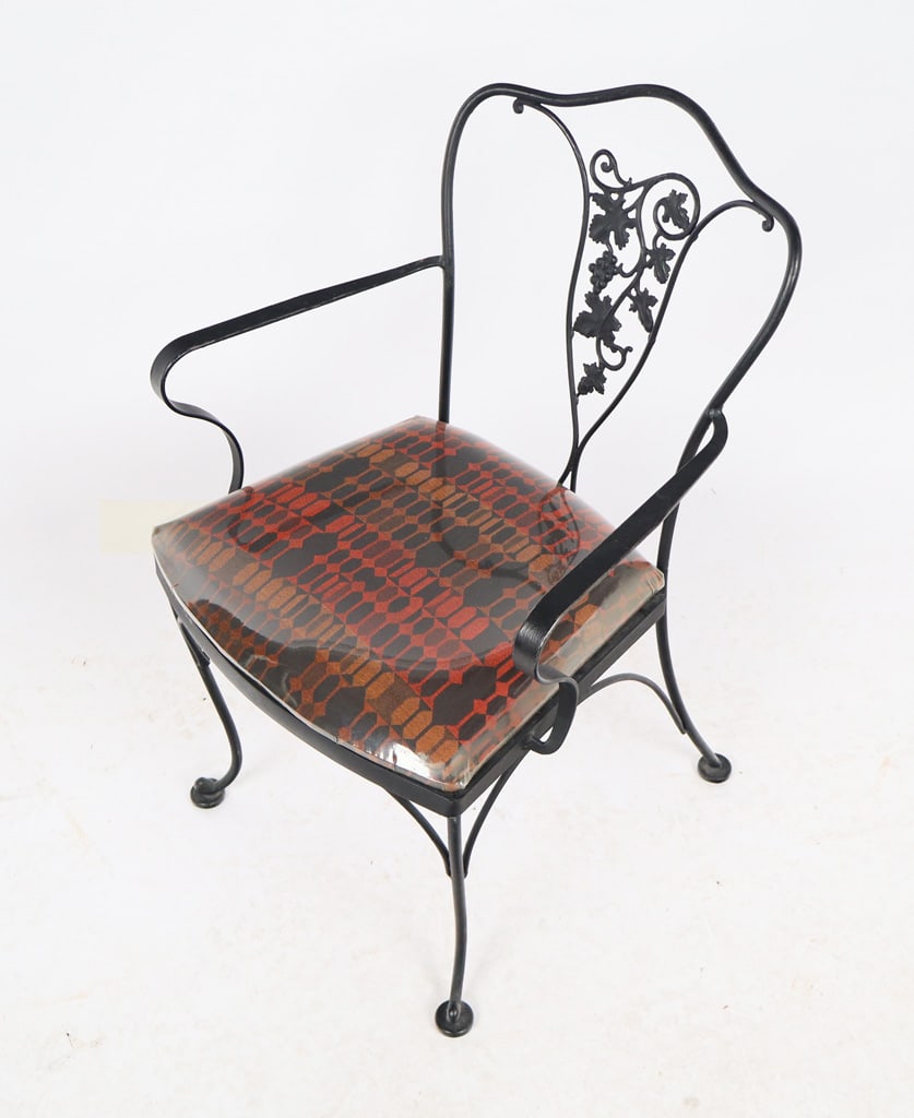 Iron and Grape Decorated Outdoor Dining Set, 5 - 16