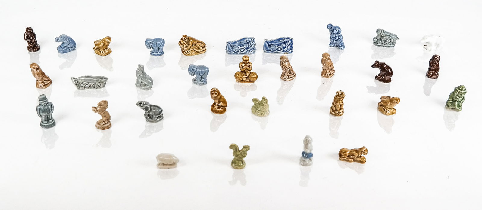 Assorted Group of Wade Porcelain (1 of 13)