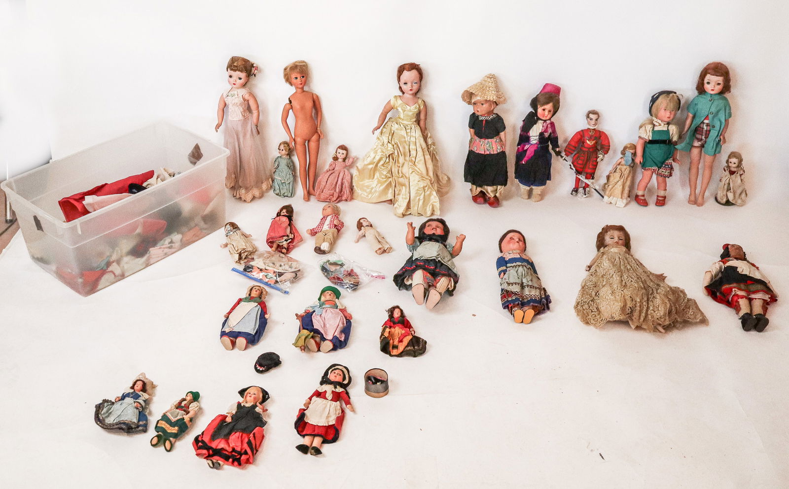 Large Group of Dolls and Clothing (1 of 15)