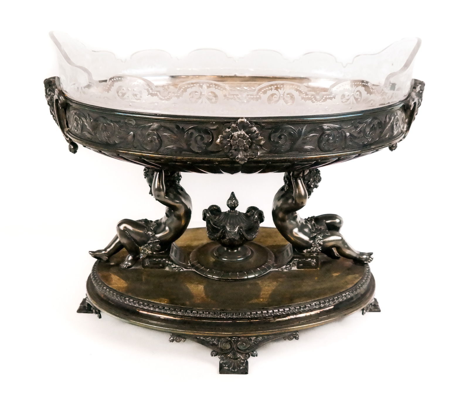 Elkington Silver Plate and Crystal Centerpiece (1 of 20)