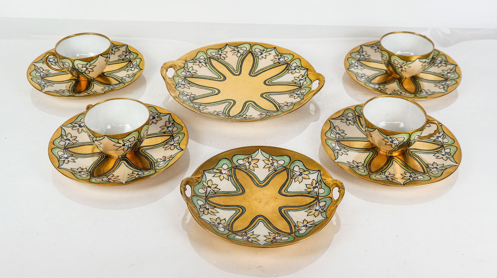 Tressemann & Vogt Porcelain Dessert Set, 10 (1 of 16)