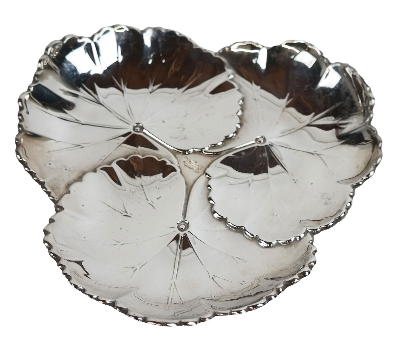 Reed & Barton Sterling Silver "Lily Pad" Dish (1 of 11)