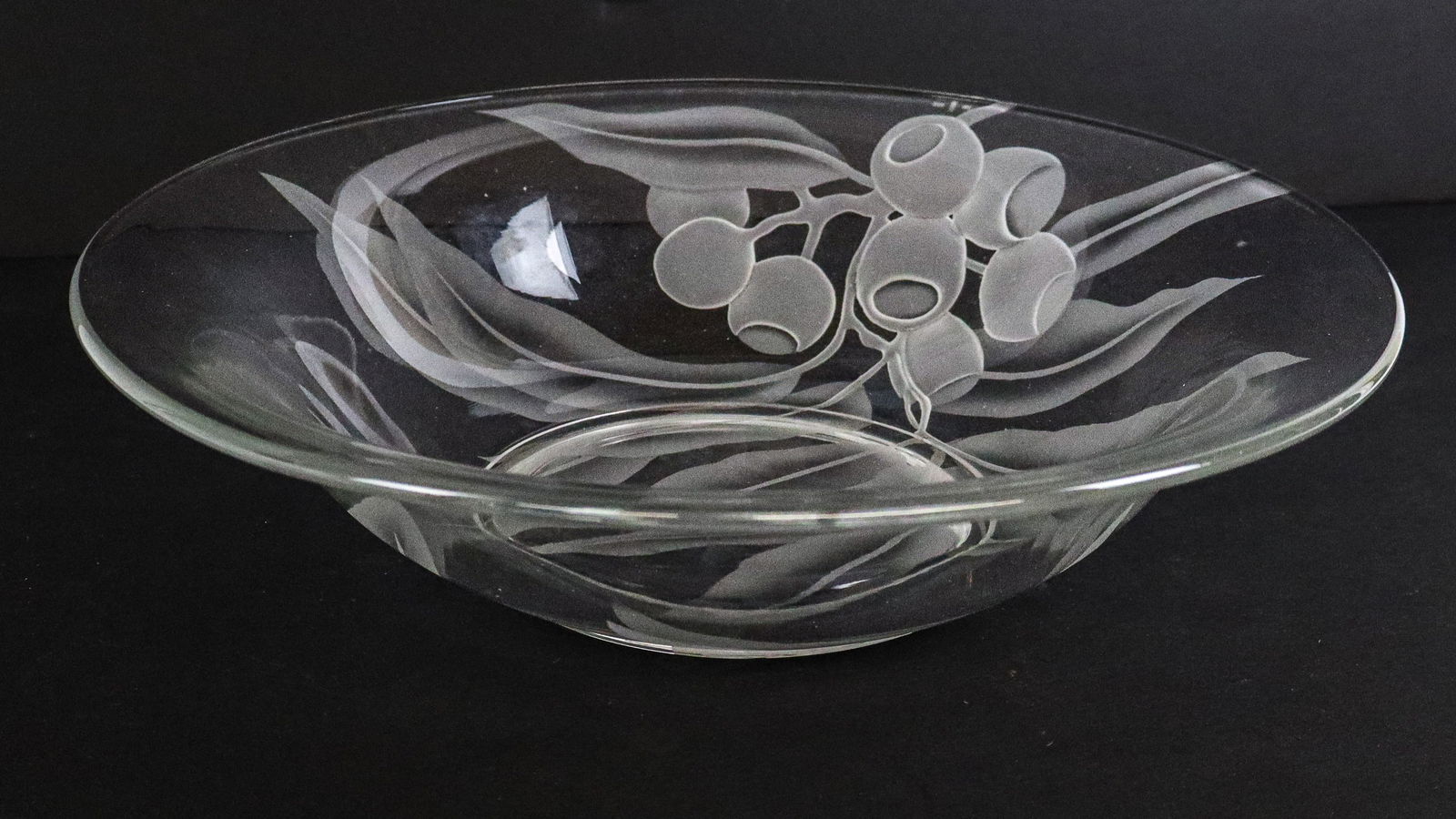 Dorothy Thorpe Sandblasted "Eucalyptus" Glass Bowl: Dorothy Thorpe mid-century modern sandblasted and carved "Eucalyptus" glass bowl, signed at rim. [3" H x 12.25" Diameter]. Overall condition is good, with signs of normal wear. From the Collection of