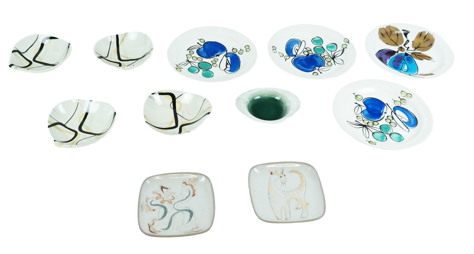 Holt Howard, Redwing, Group of Vintage Plates, 11: Collection of mid-century modern and vintage china, comprising a Holt Howard small dish, a set of 4 Redwing hand-painted bowls [1.75" H x 5.75" L x 5.25: W ; 2 Glidden pottery stoneware appetizer plat