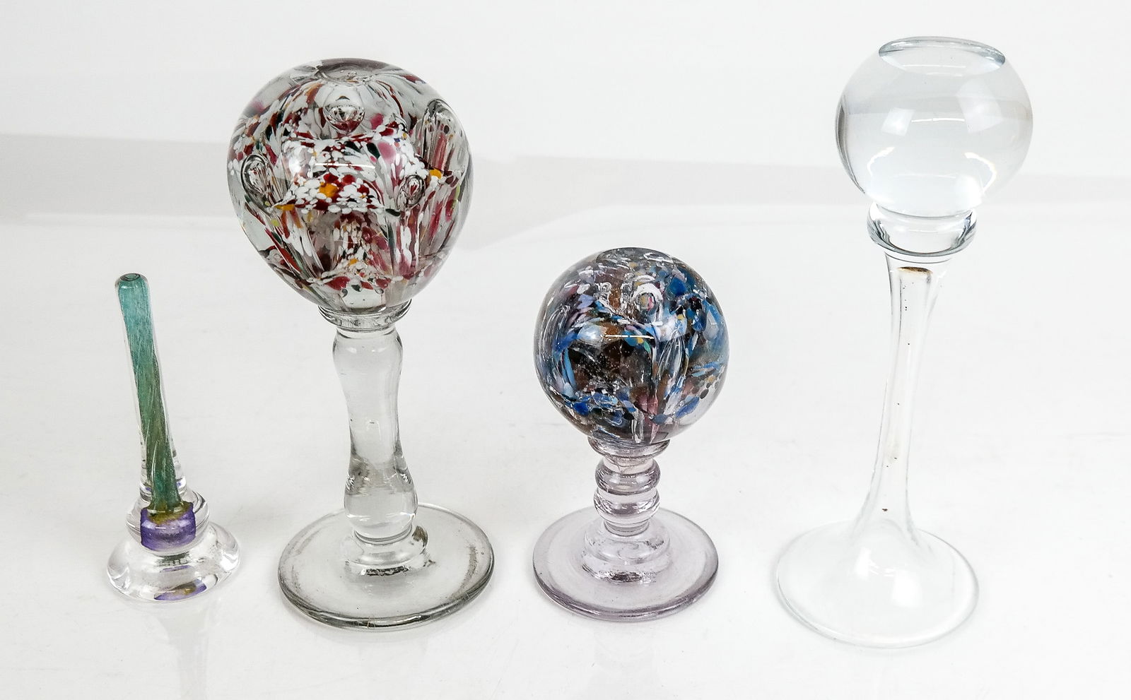 Art Glass Paperweights and Other Articles, 4 (1 of 11)
