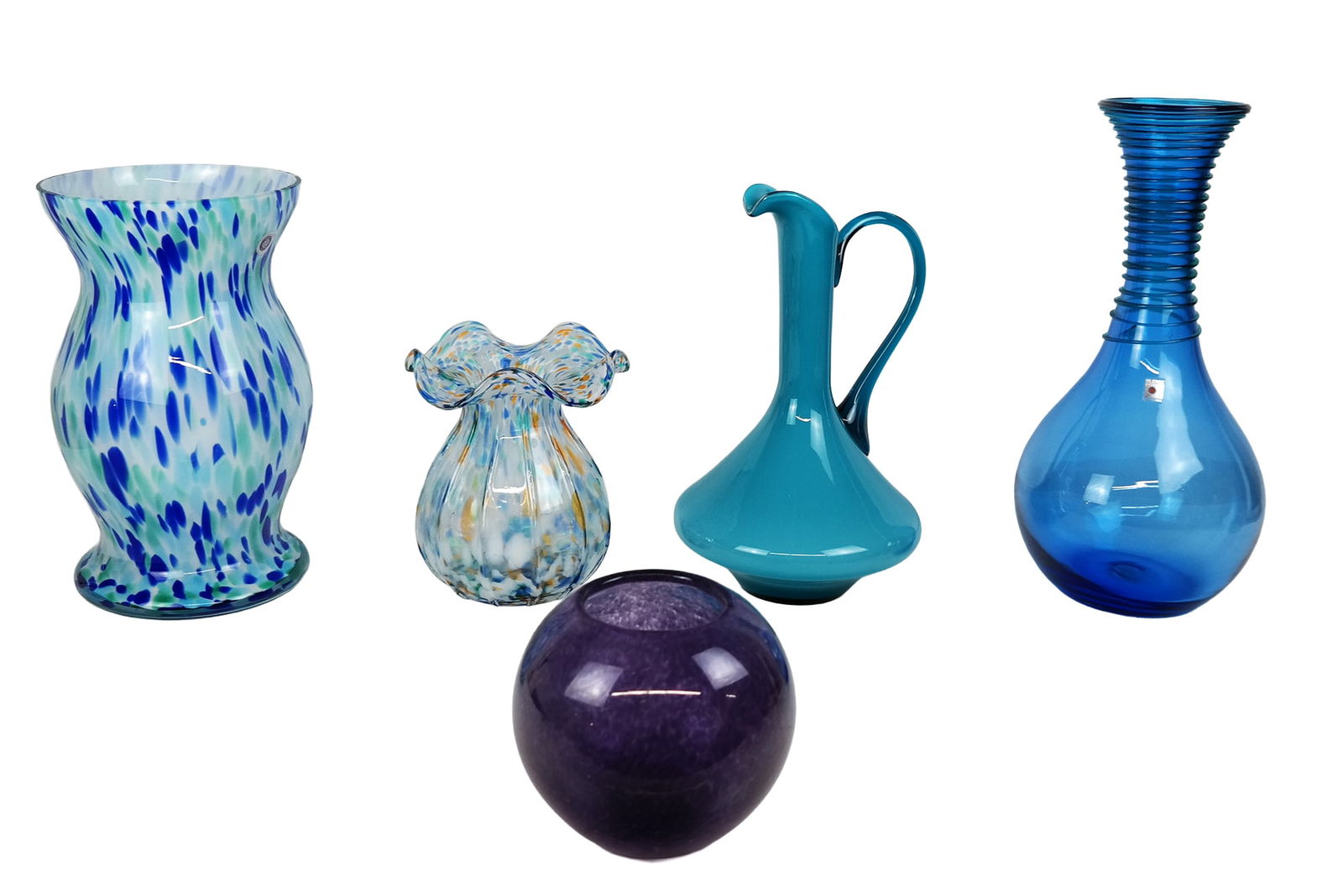 Assorted Art Glass Articles, 5 (1 of 19)