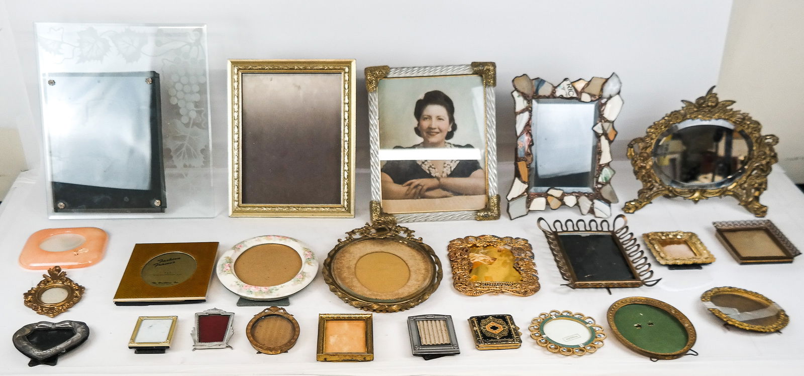 Group of Antique Frames, 24 (1 of 15)