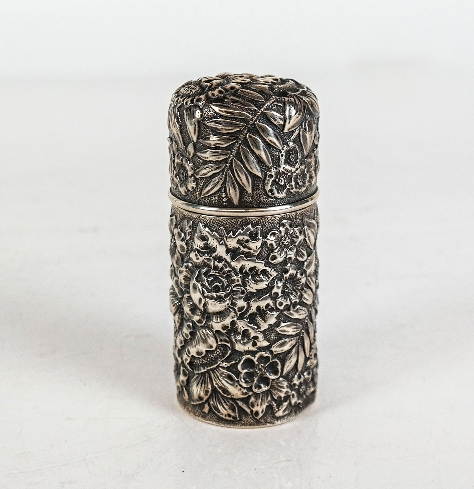 Gorham Manufacturing Co Sterling Silver Vanity Jar (1 of 8)