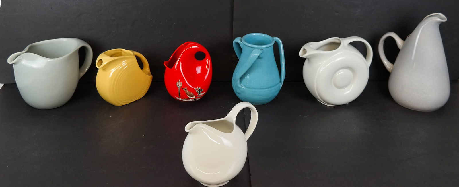 Ceramic & Porcelain Pitchers (1 of 20)