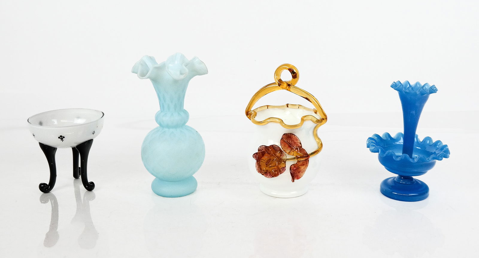 Art Glass Group, 4 Pieces (1 of 13)