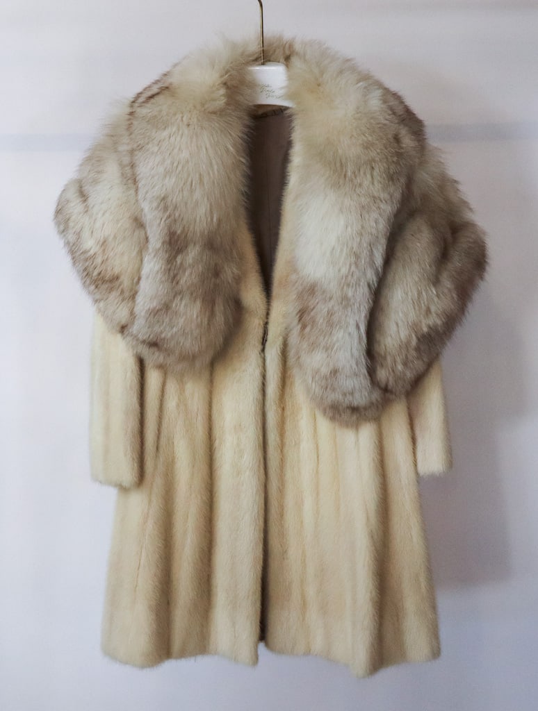 White Mink Coat and a Fox Fur Shawl (1 of 16)