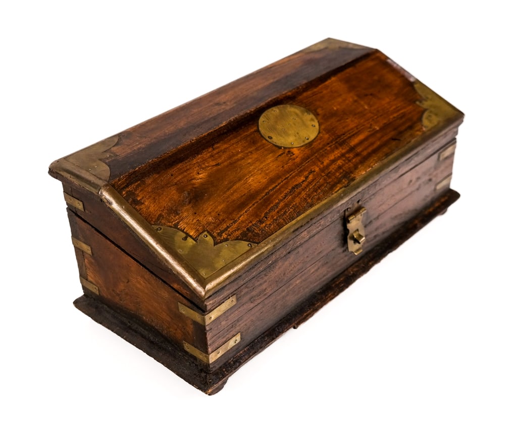 Regency Walnut Writing Box (1 of 13)