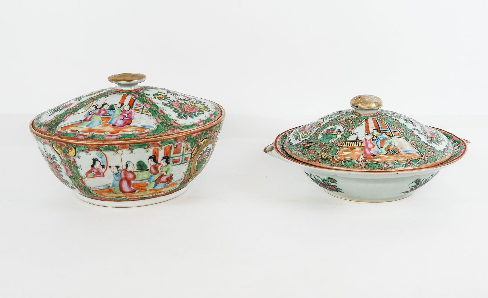 Two Chinese Rose Medallion Covered Serving Dishes (1 of 20)