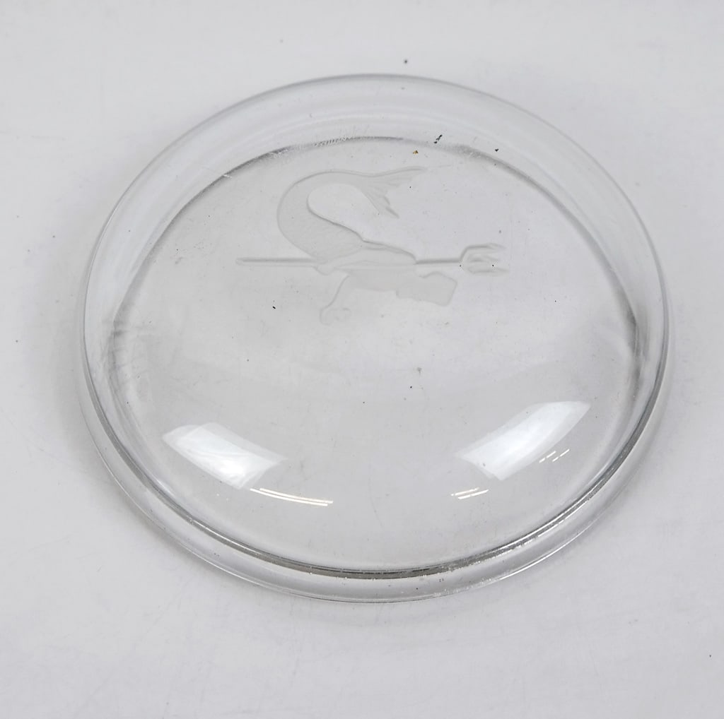 Three Marine Themed Decorative Objects - 8