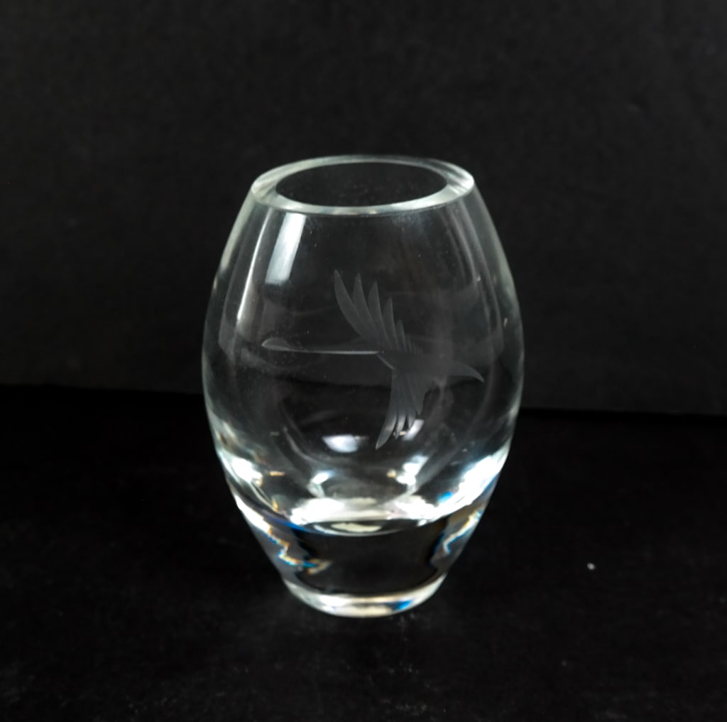 Assorted Decorative Items, 15 - 20