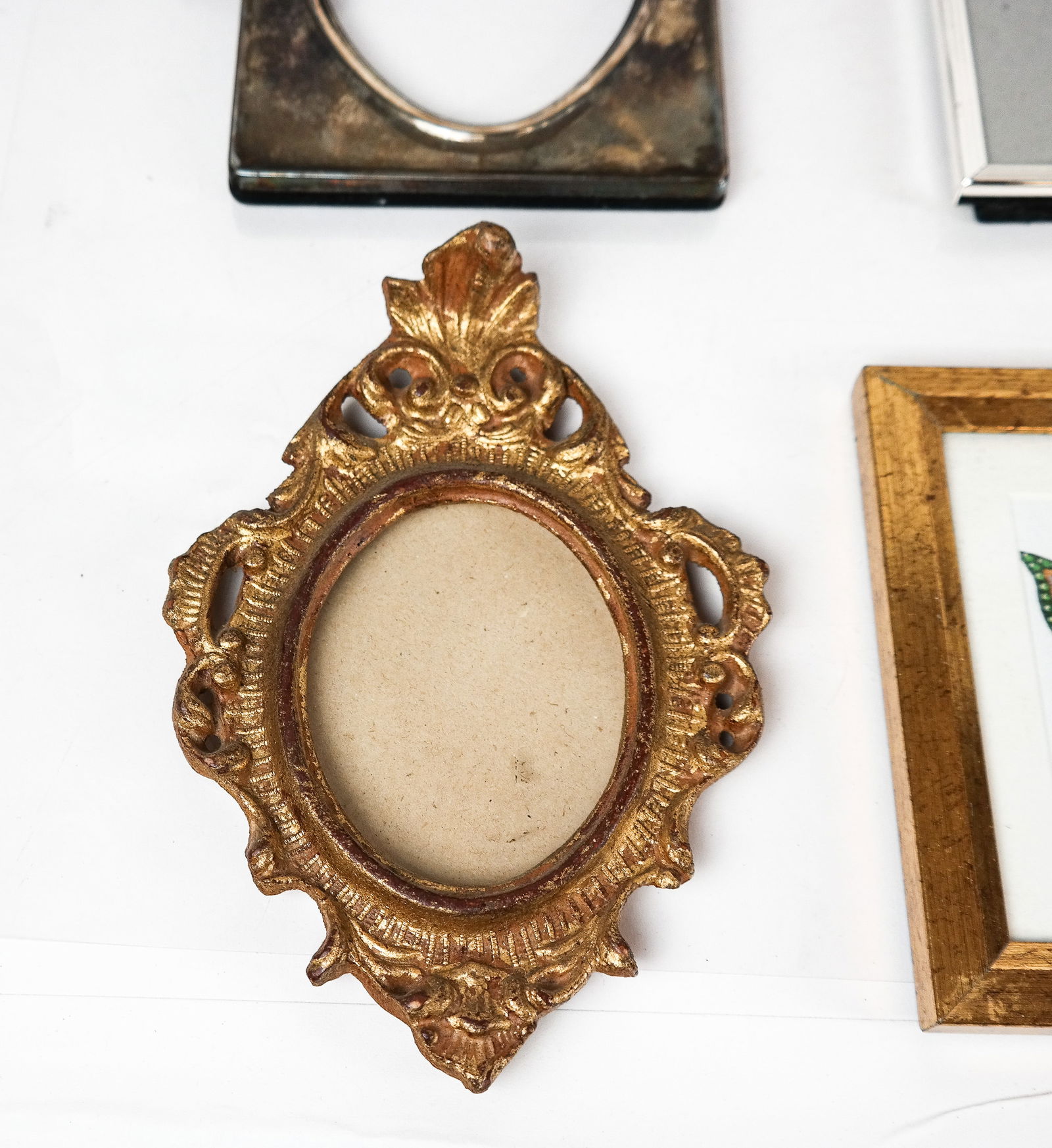 Assorted Picture Frames, 21 - 3