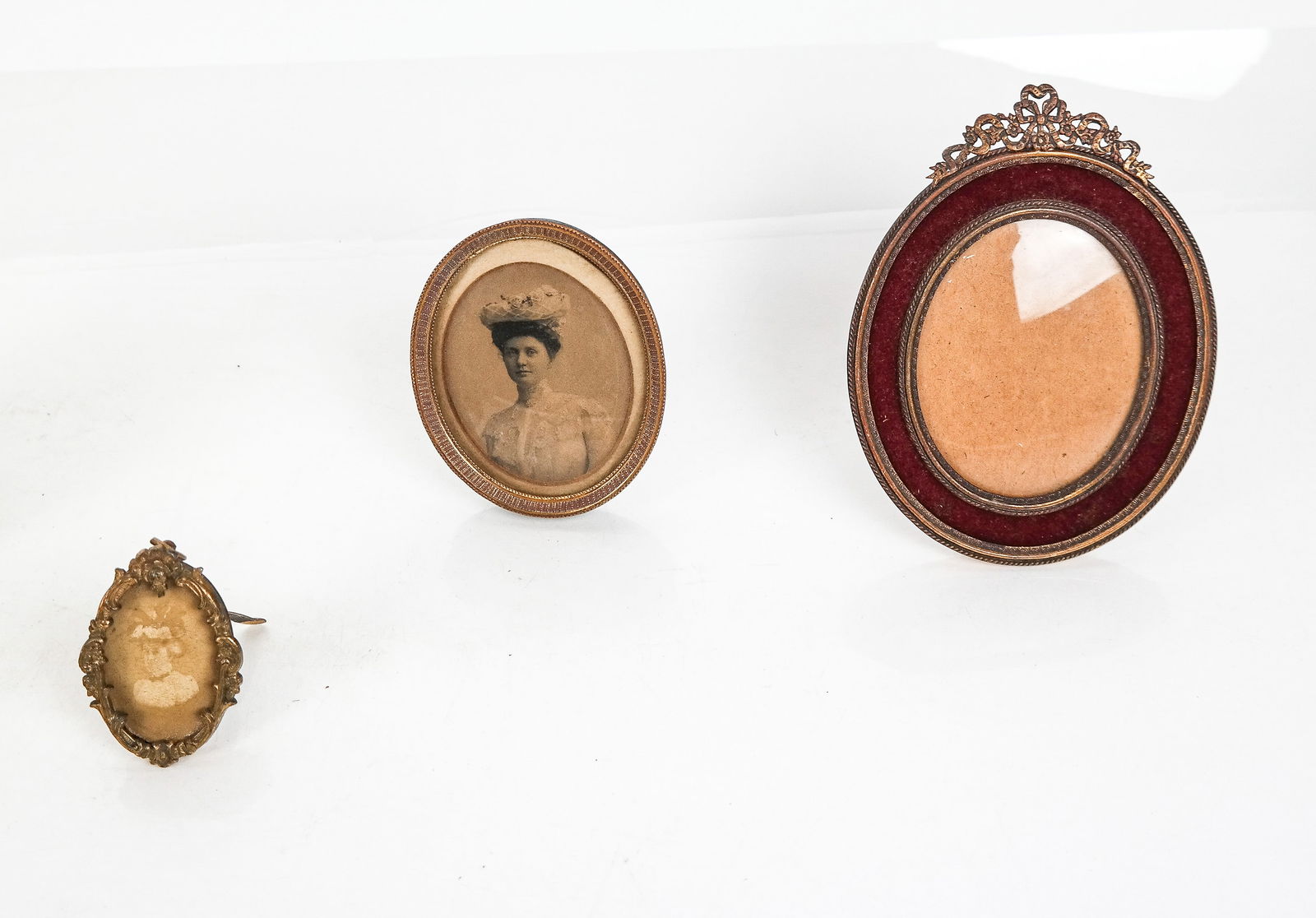 Assorted Antique Frames, 8 - 5