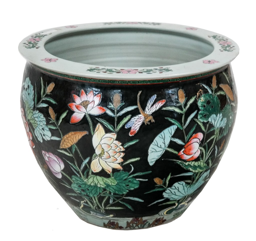Chinese Famille Noir Fishbowl Jardiniere (1 of 17)