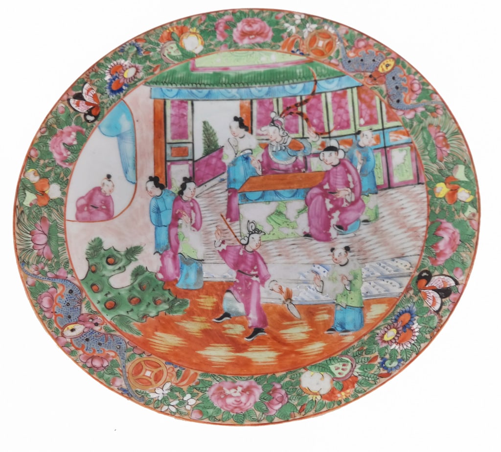 Chinese Export Rose Medallion Charger (1 of 9)