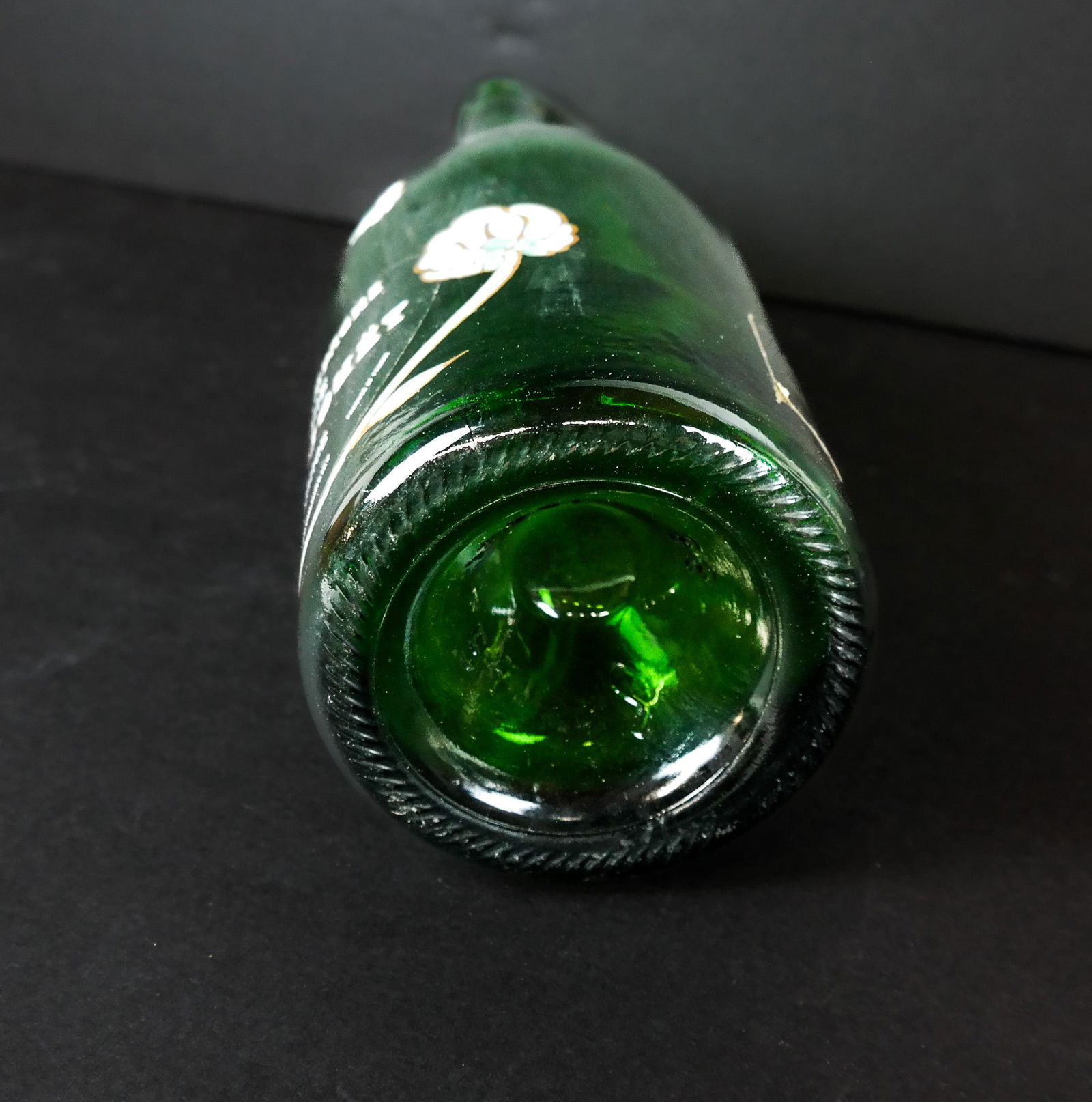 Assorted Glass Articles, 8 - 11