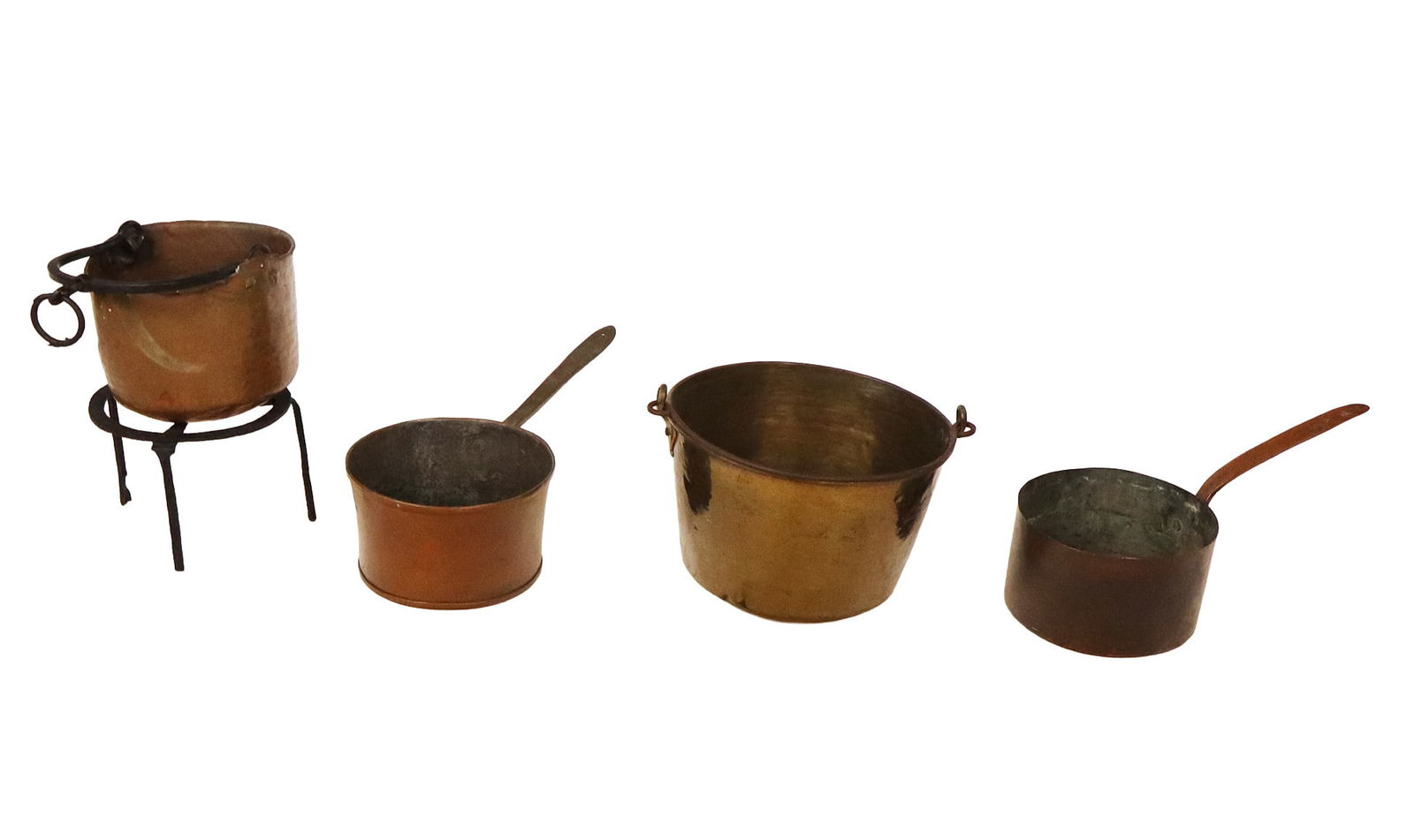 Antique Copper and Other Cooking Articles, 5 (1 of 10)