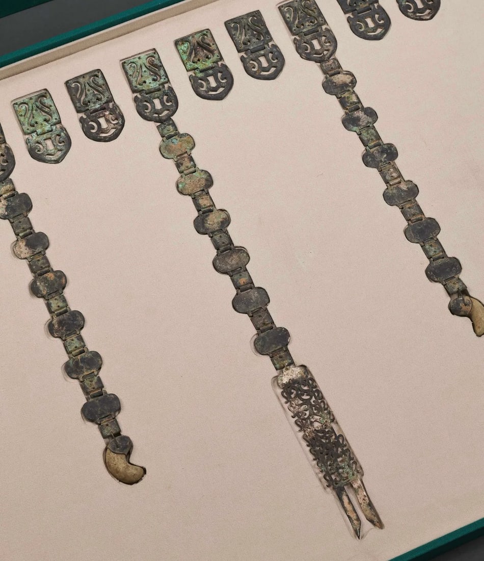 Korean Silla Period Silver Jewelry Collection - 14