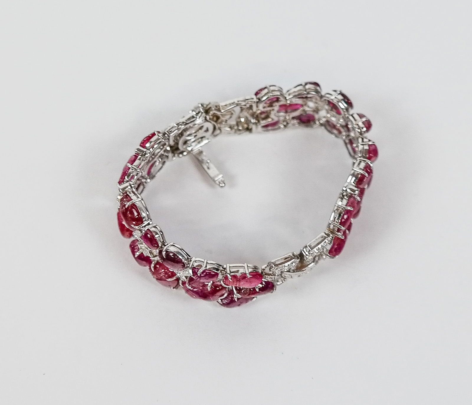 Art Deco-Inspired Diamond and Carved Ruby Bracelet - 5