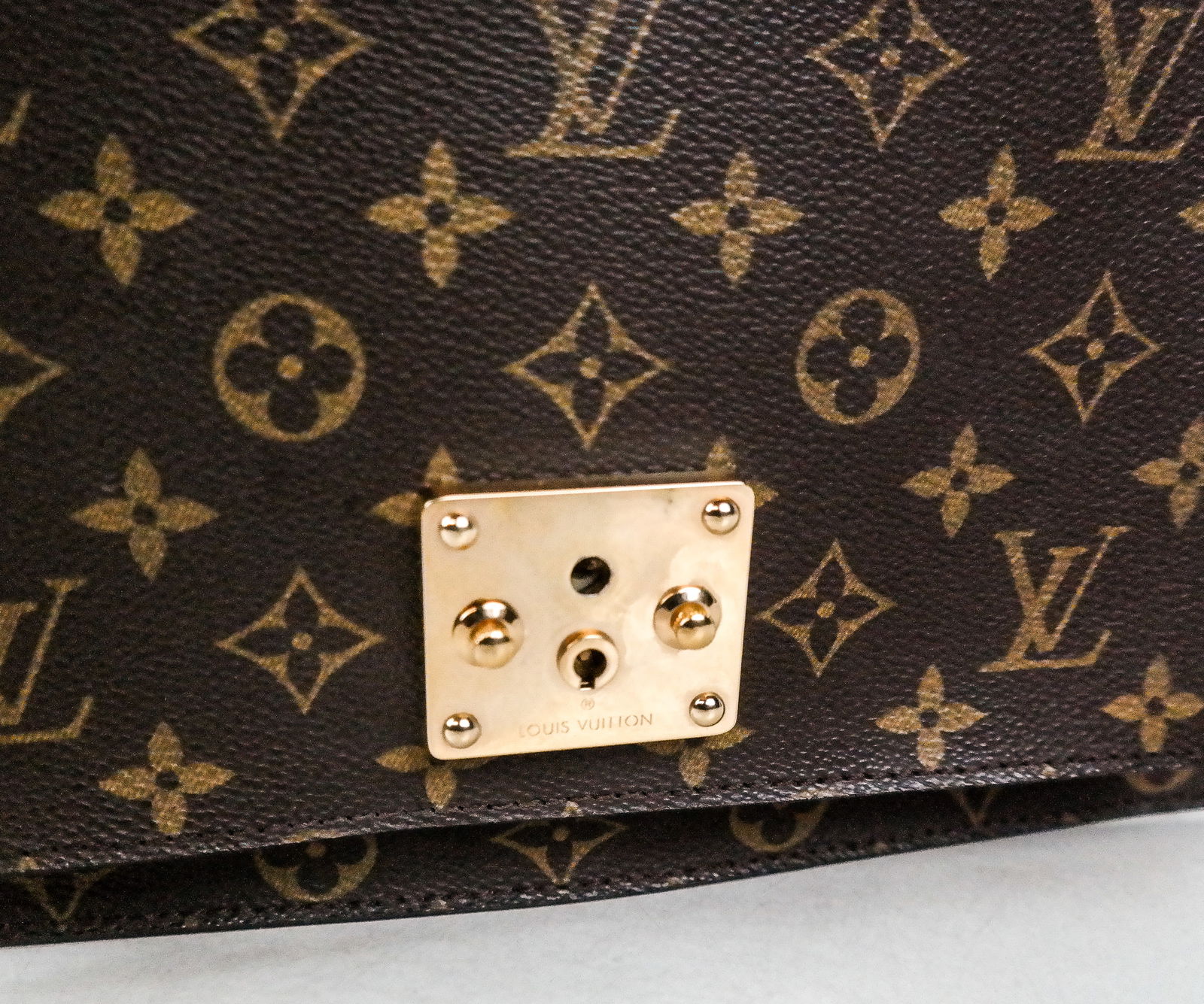 Louis Vuitton Monogrammed Monceau 28 Handbag - 6
