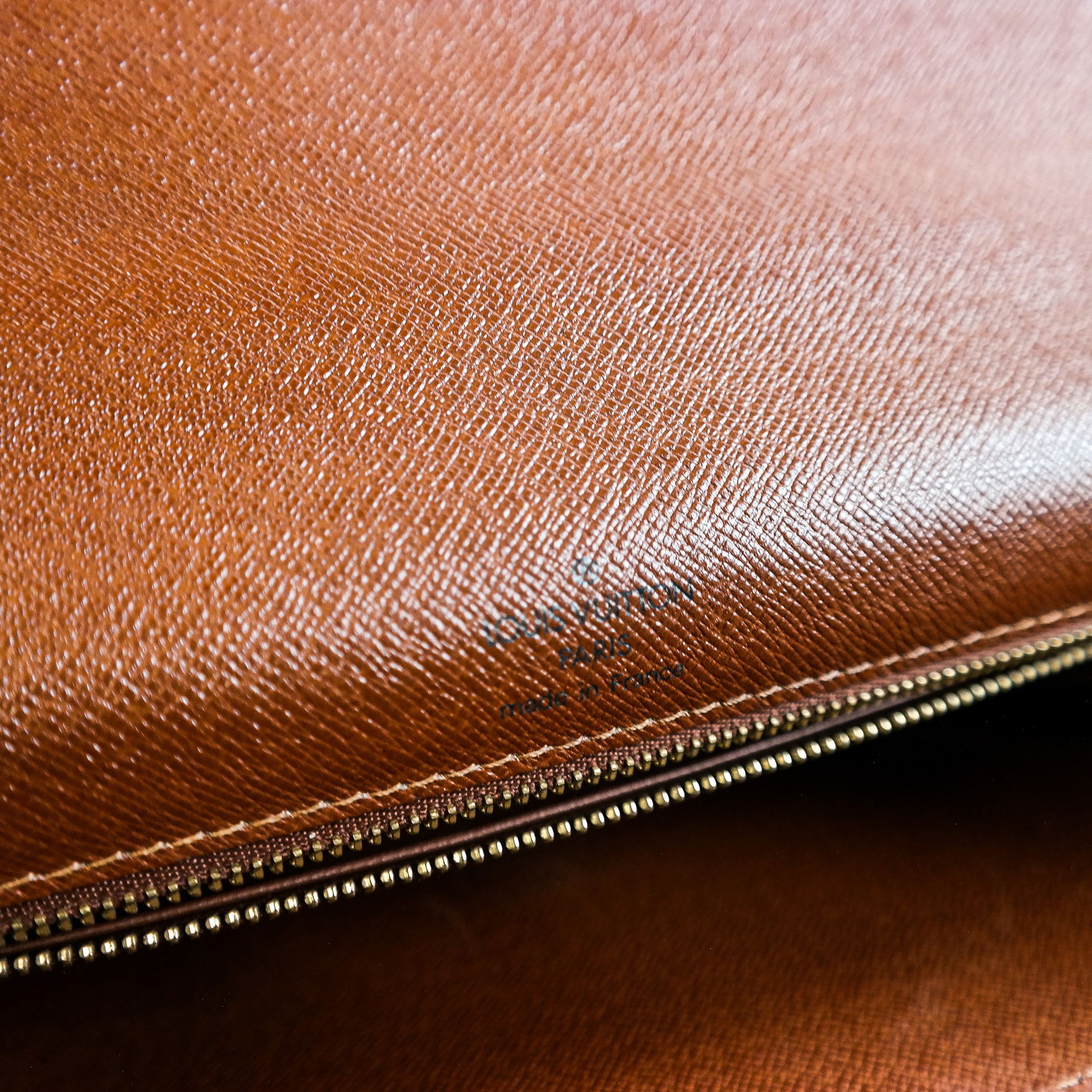 Louis Vuitton Monogrammed Monceau 28 Handbag - 9