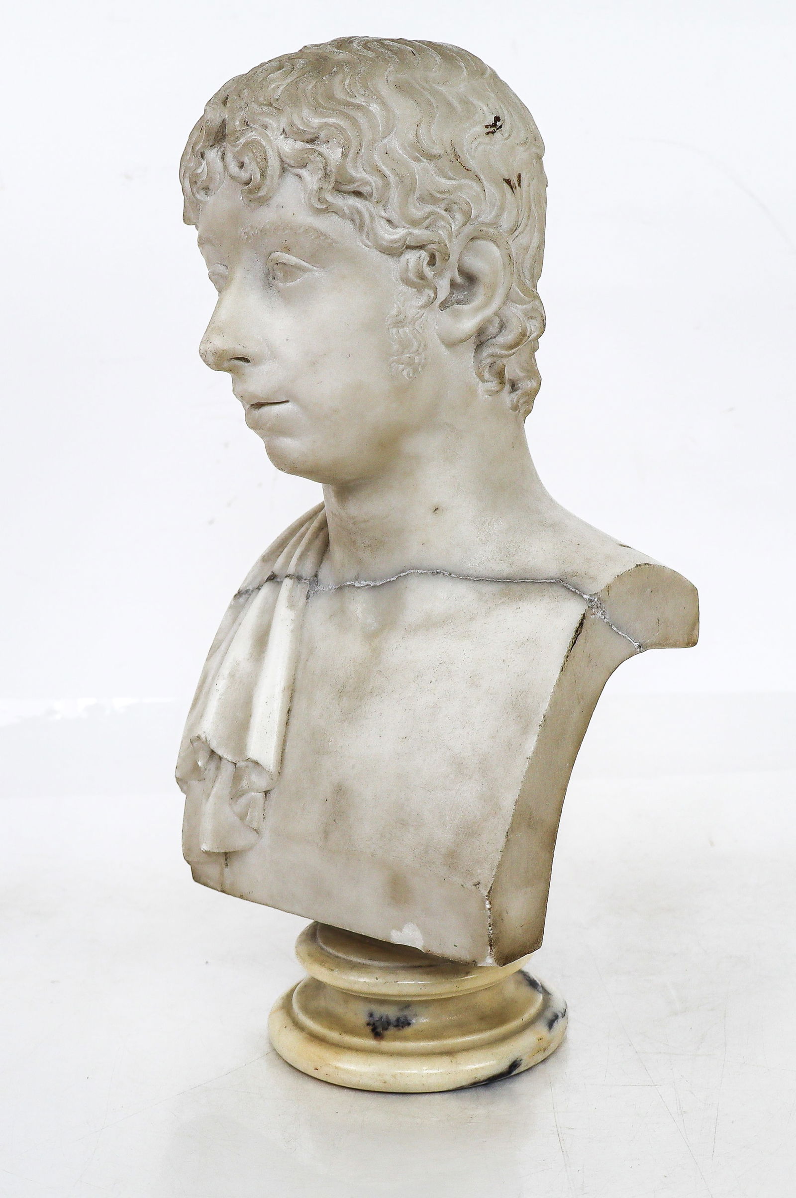 Small Neoclassical Russian Marble Bust of a Man - 13
