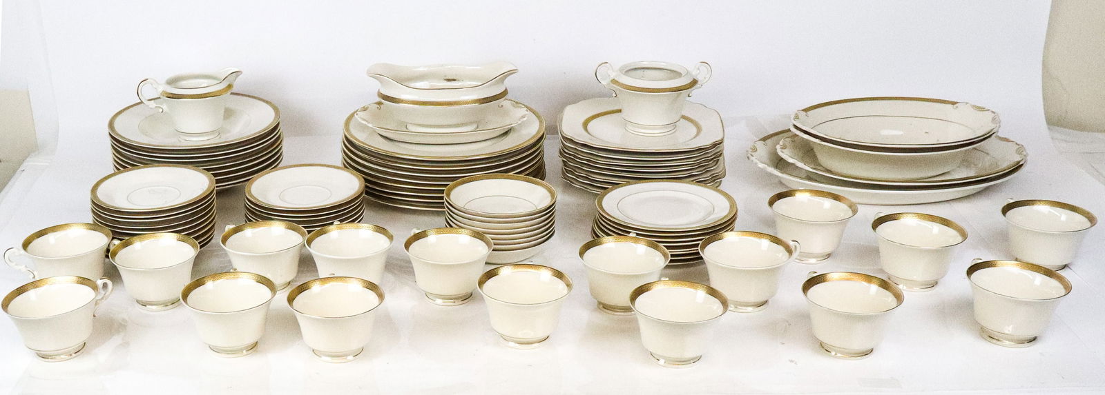 Syracuse "Diane Old Ivory" China Service, (1 of 20)